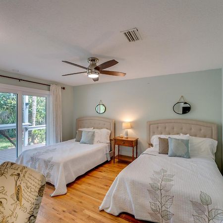 New Smyrna Beach Home With Pool - Walk To Beach! Exterior photo